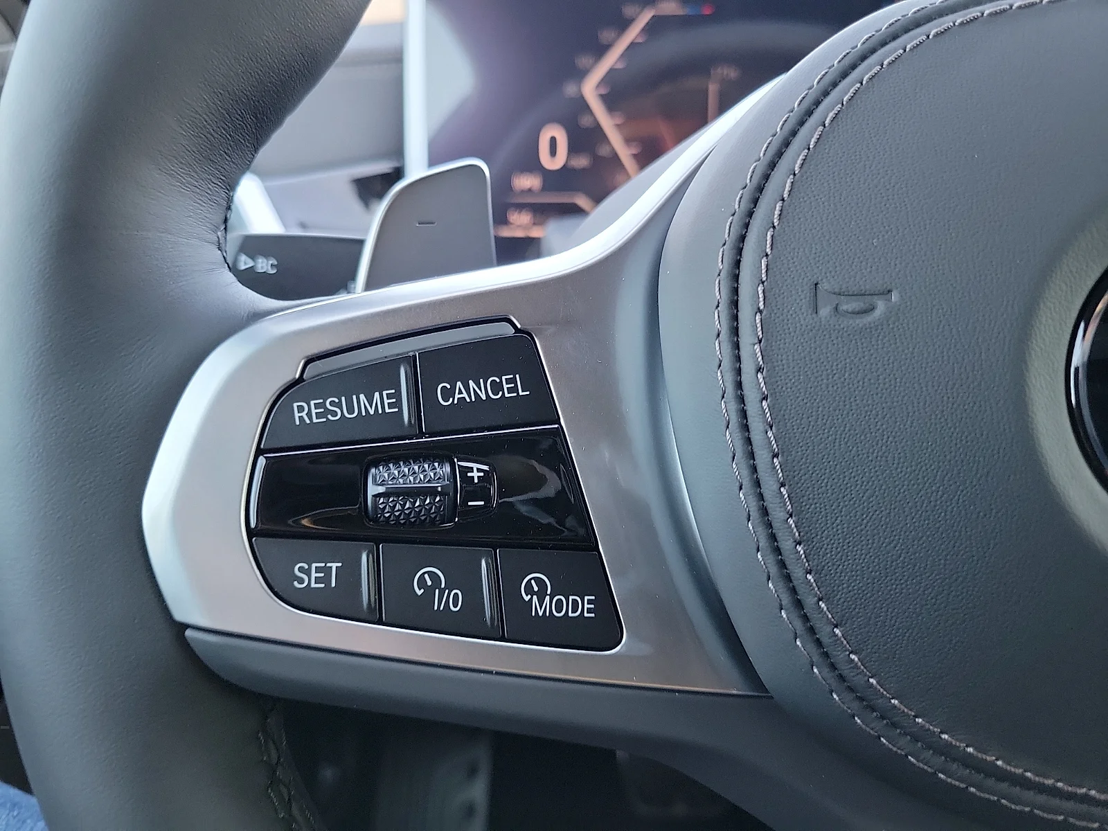 New 2027 Skyscraper Gray BMW xDrive40i All-Wheel Drive Sports Activity image 20