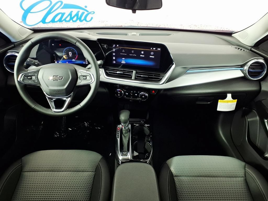 2026 Chevrolet Trax LT - Photo 13