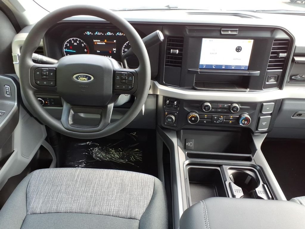 New 2026 Carbonized Gray Metallic Ford F-350® XLT image 18