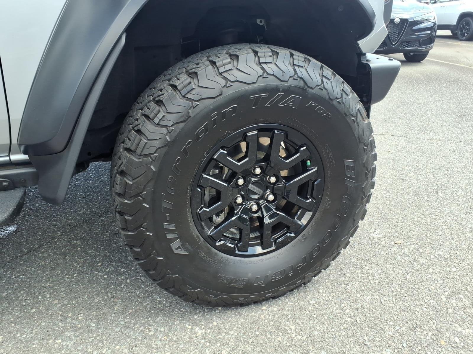 Used 2023 Iconic Silver Metallic Ford Raptor image 13