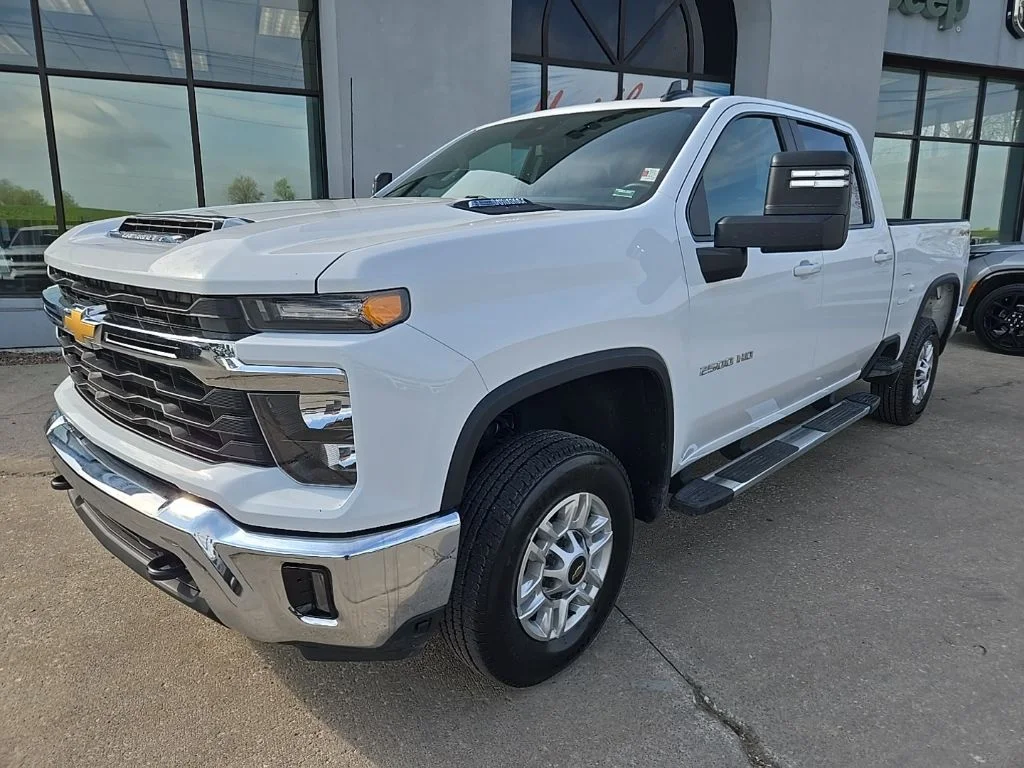 Used 2025 Chevrolet Silverado 2500HD LT with VIN 2GC1KNEY7S1229728 for sale in Kansas City