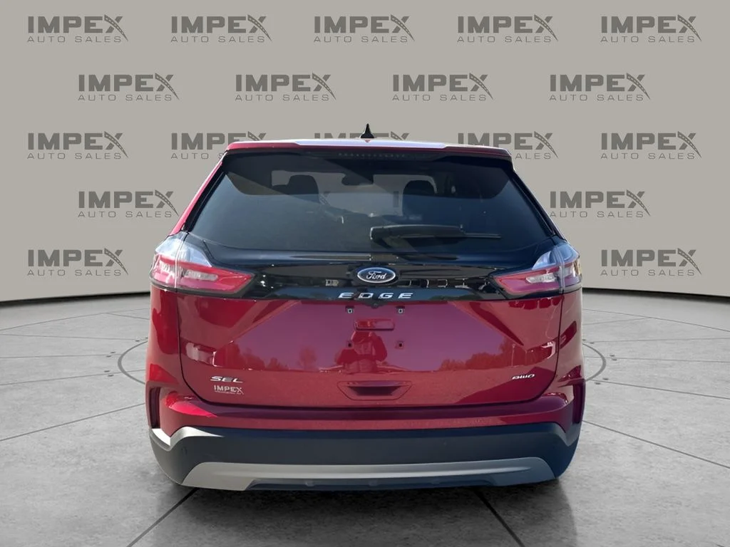 Used 2023 Red Ford SEL image 4