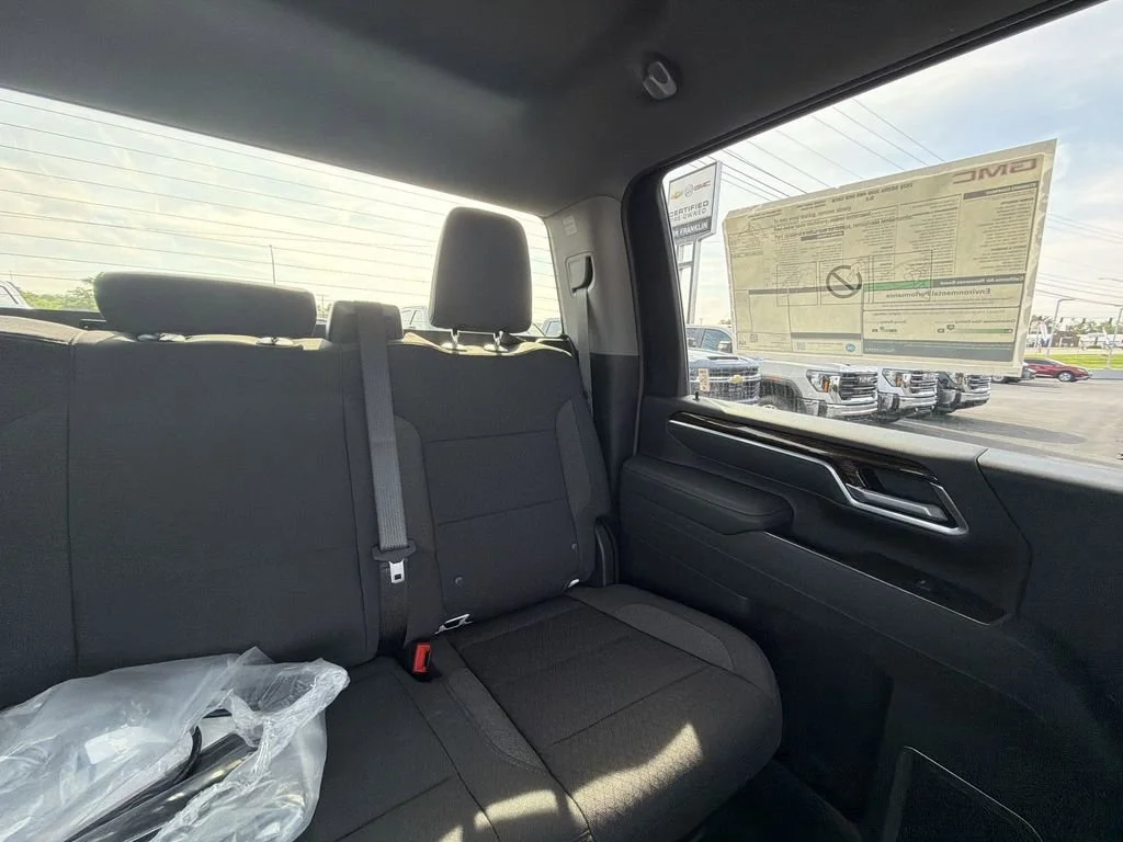 New 2026 Summit White GMC SLE DRW image 14