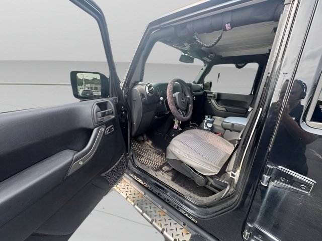 Used 2013 Black Jeep Sport image 15