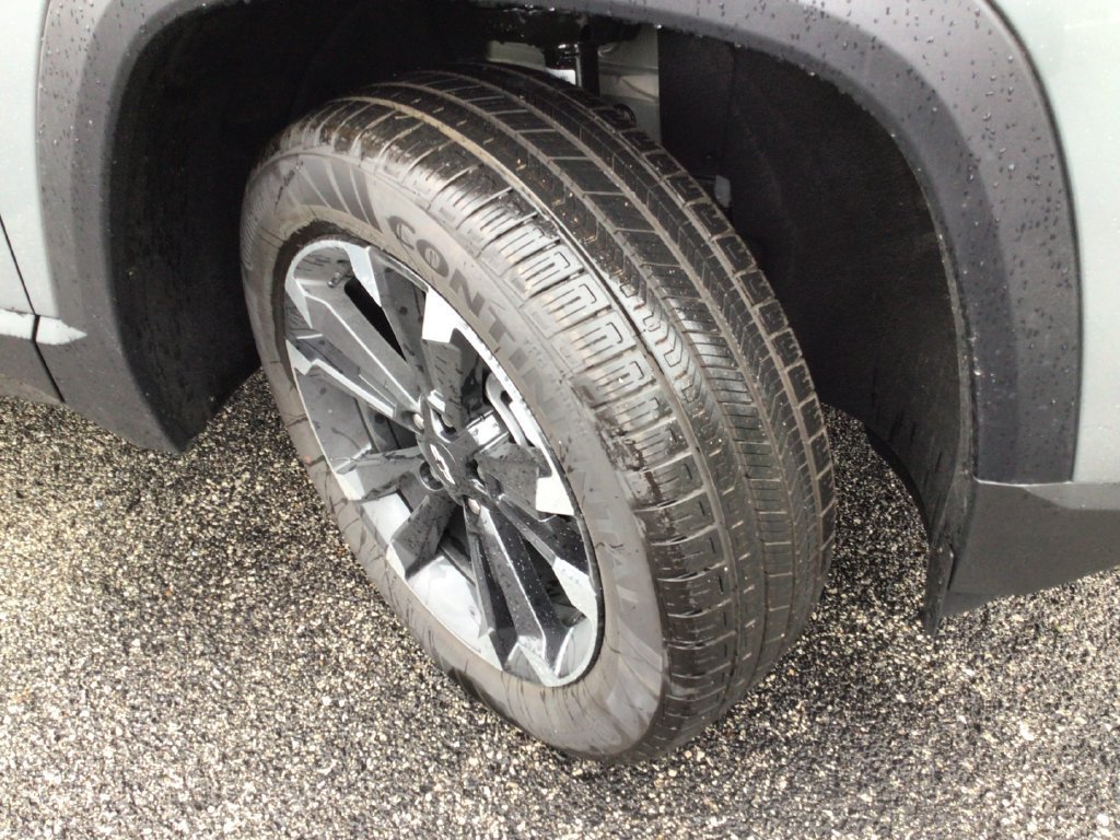 2027 Chevrolet Equinox RS - Photo 20