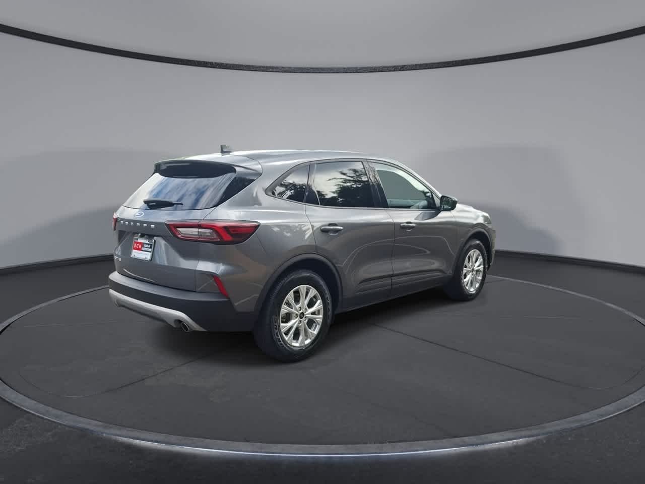 Used 2025 Carbonized Gray Metallic Ford Active image 8