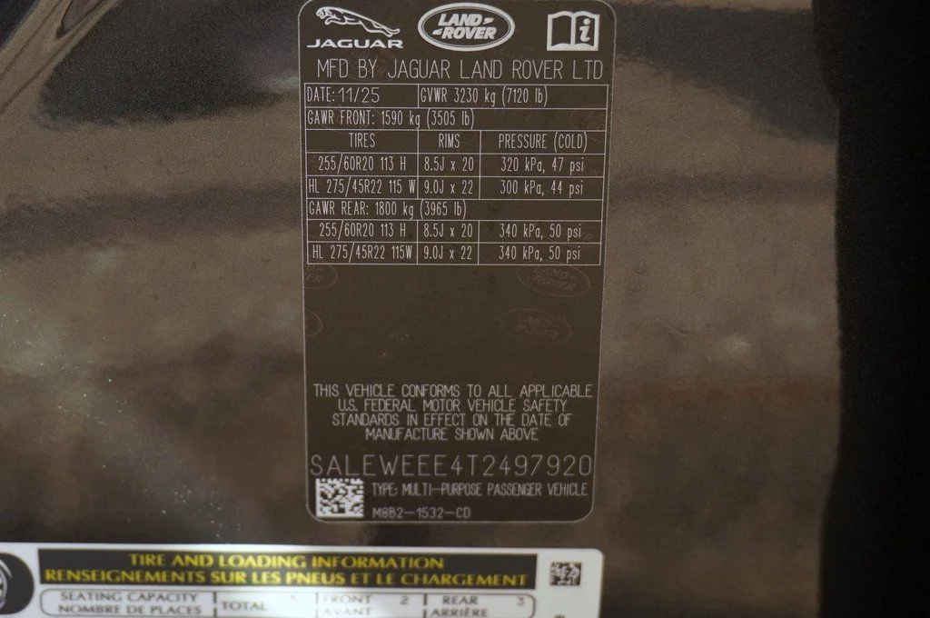 Certified Used 2026 Gray Land Rover V8 image 35