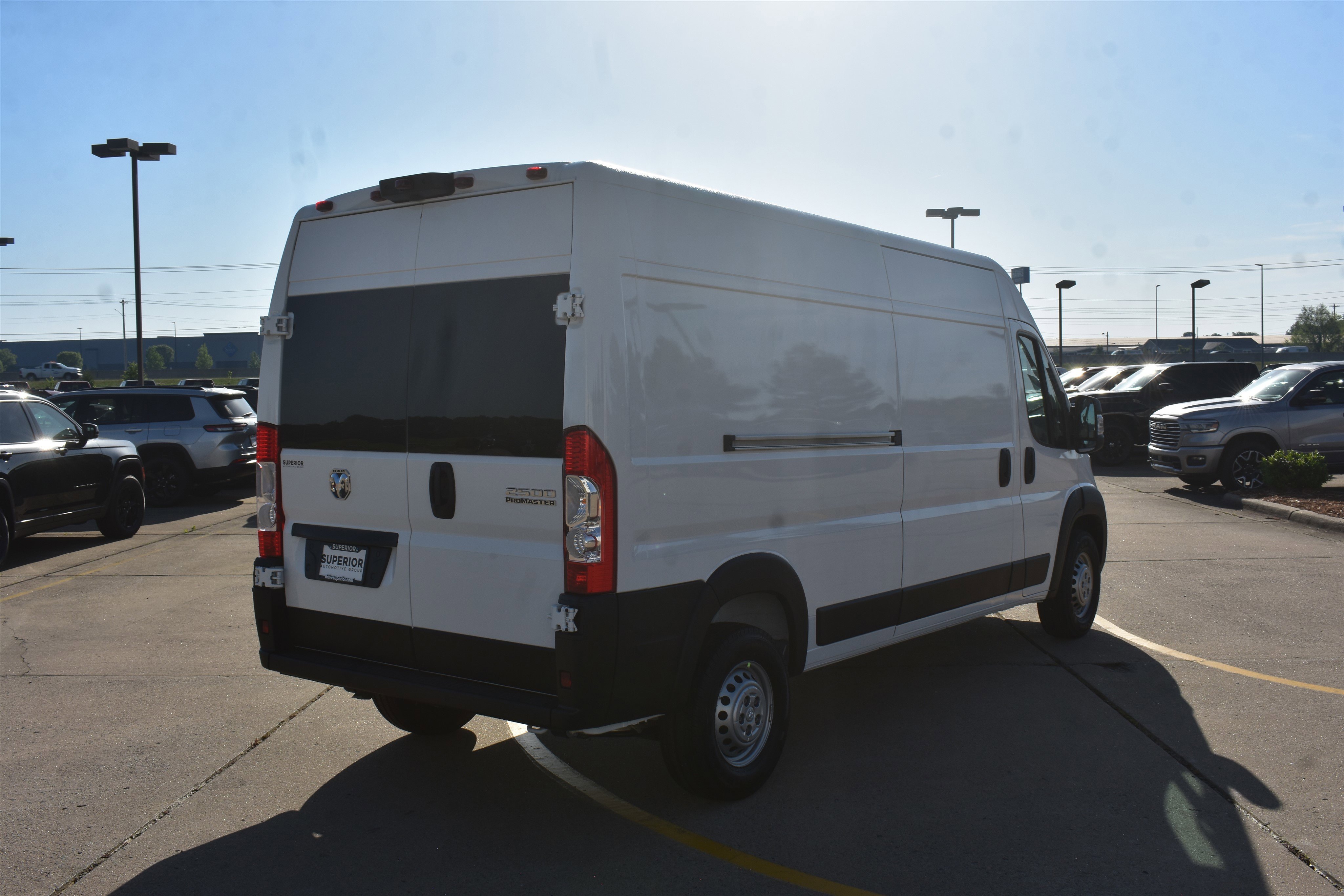 New 2026 Bright White Clear-Coat Exterior Paint RAM Tradesman image 5