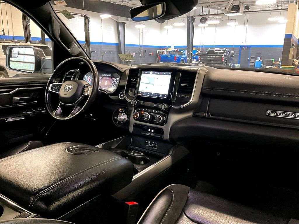 Used 2024 Silver Ram Laramie image 14