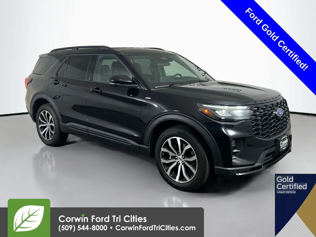 2025 Ford Explorer ST-LINE 4WD (PL535)'s photo