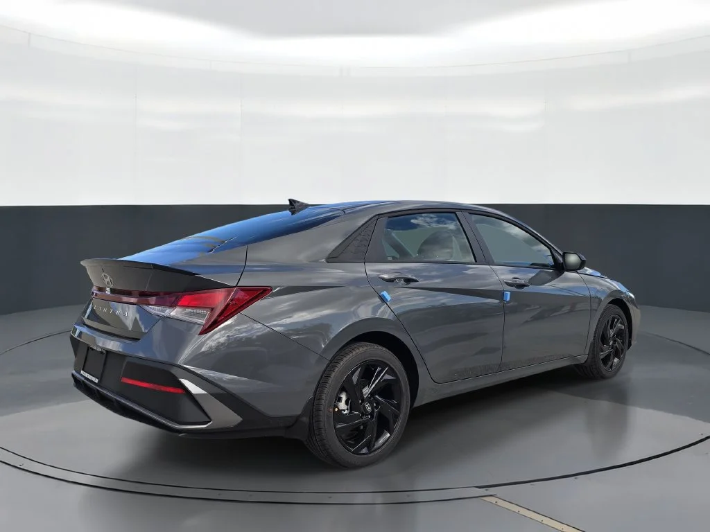 New 2026 Gray Hyundai SEL Sport image 3