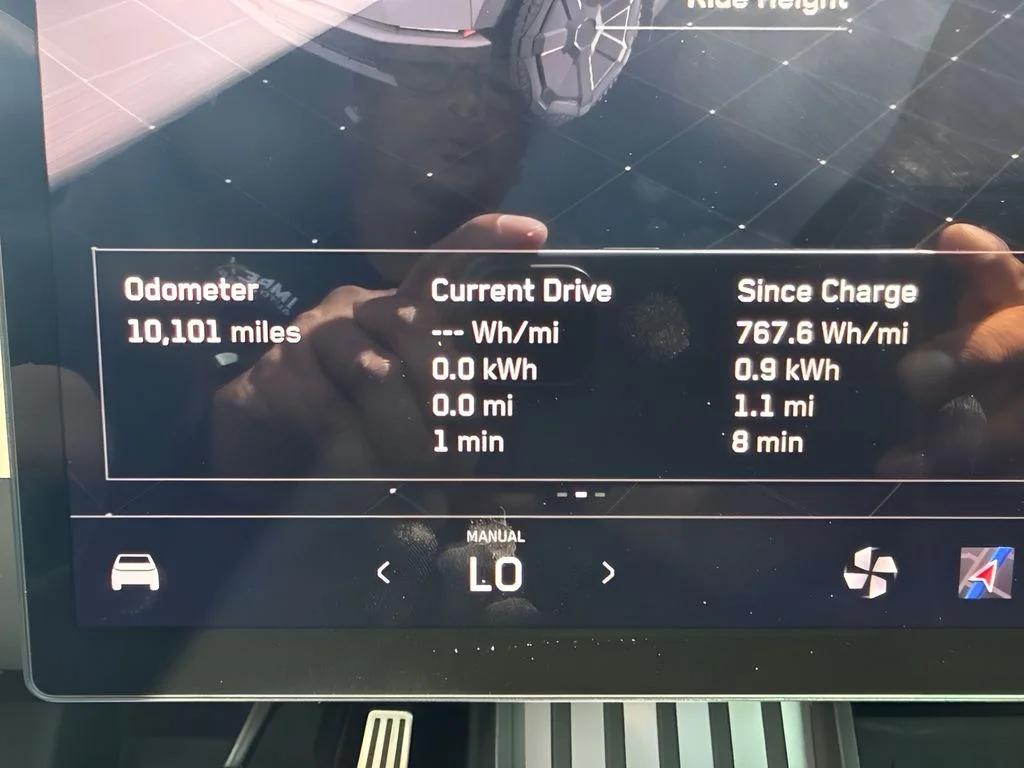Used 2024  Tesla Cyberbeast image 22