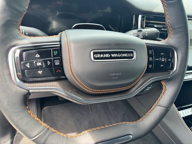 2025 Jeep Grand Wagoneer Series III - Photo 17