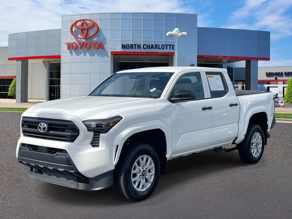 Certified Used 2024 White Toyota SR image 5
