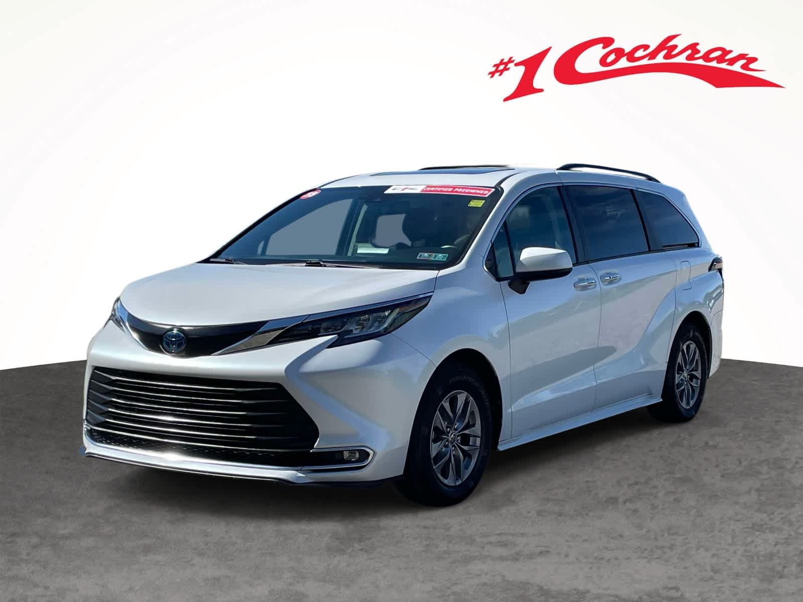 Used 2023 Wind Chill Pearl Toyota XLE image 16