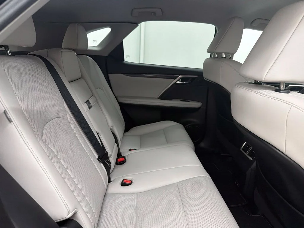 Used 2022 Black Lexus 350 image 27