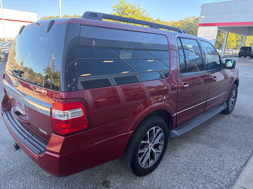 Used 2015 Red Ford XLT image 3