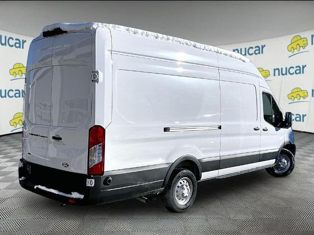 New 2026 Oxford White Ford Cargo Van image 6