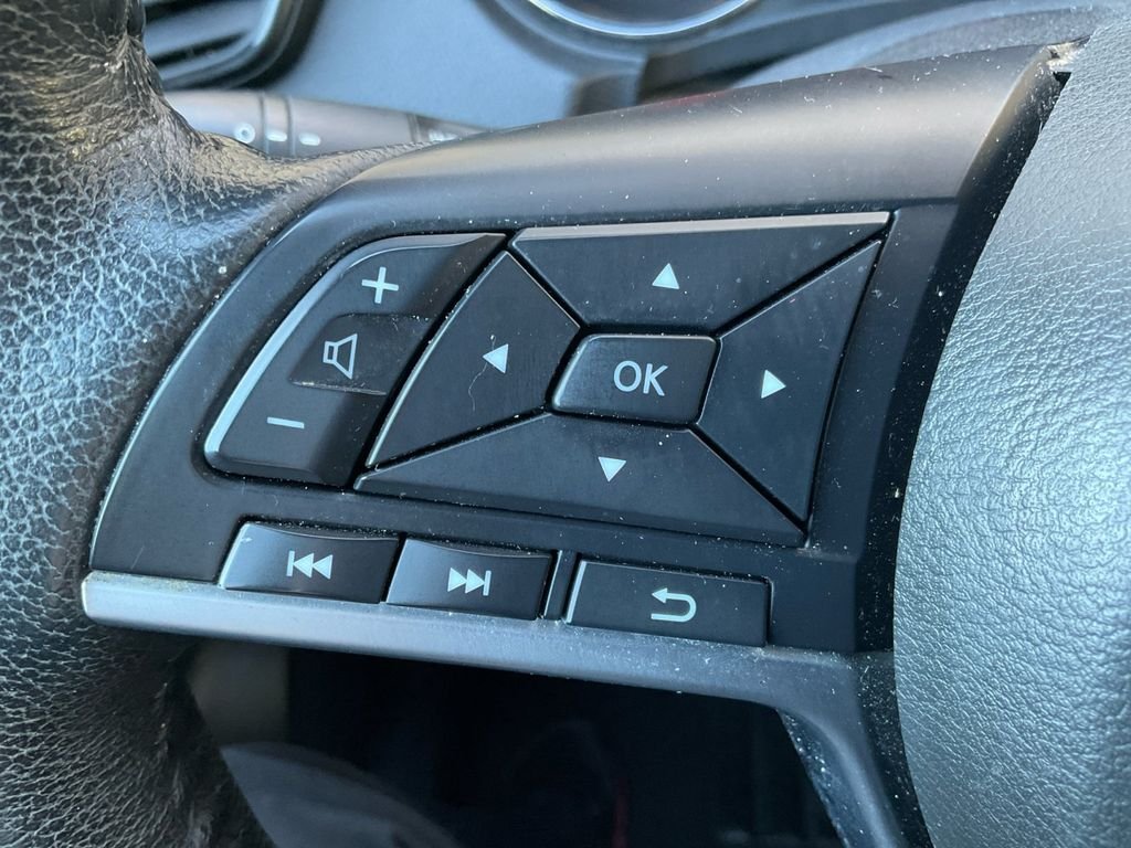 Used 2020 Black Nissan SL image 21