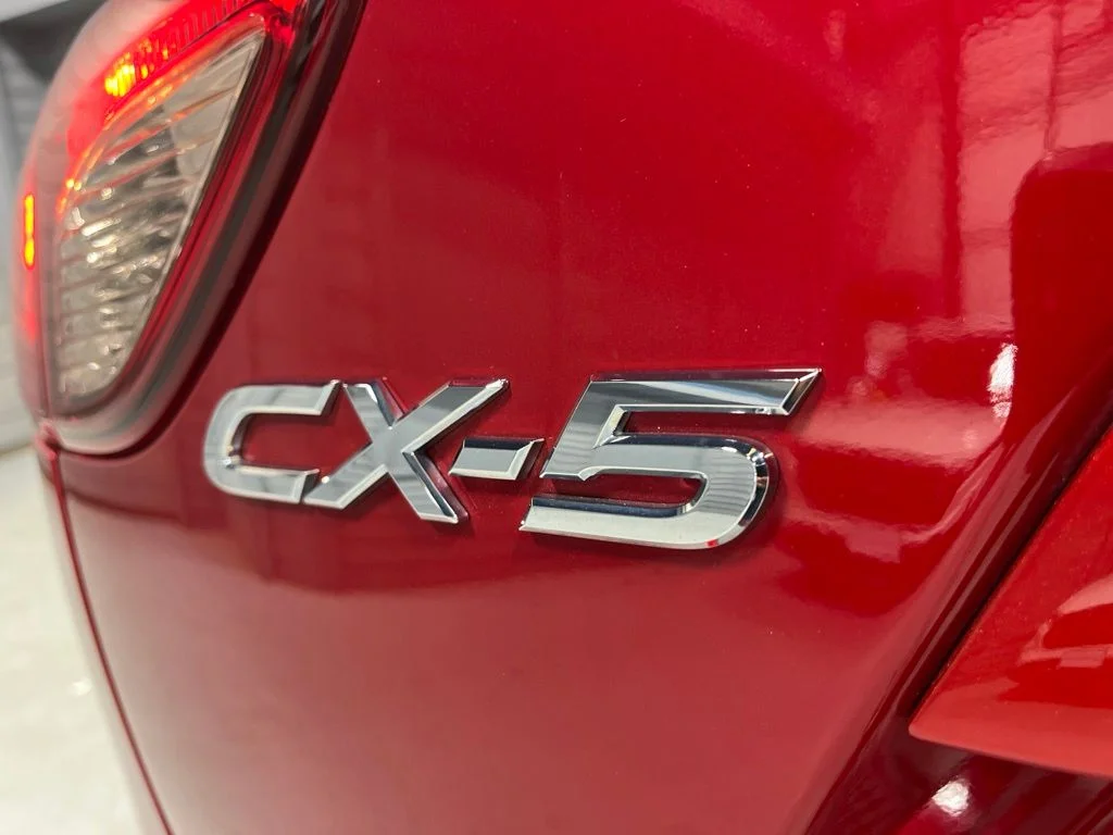 Used 2014 Red Metallic Mazda Touring image 31