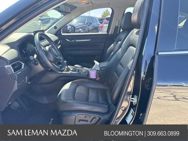 Used 2021 Black Mazda Grand Touring image 4