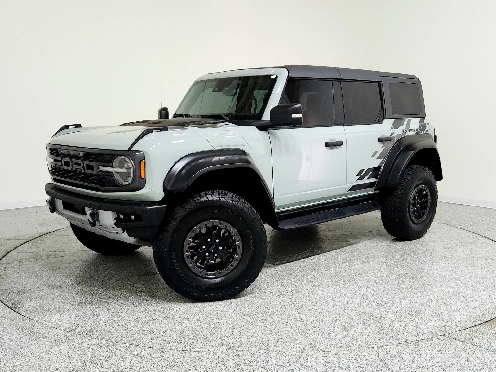 2022 Ford Bronco Raptor 4x4's photo