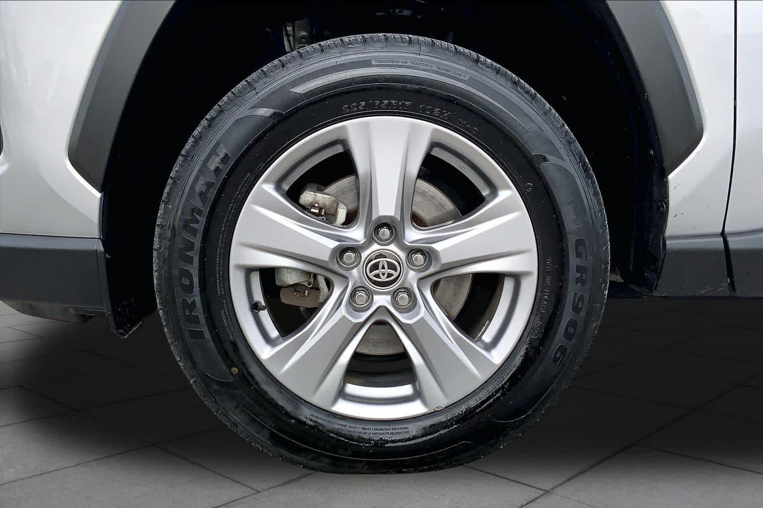 Used 2024 Silver Sky Metallic Toyota XLE image 11