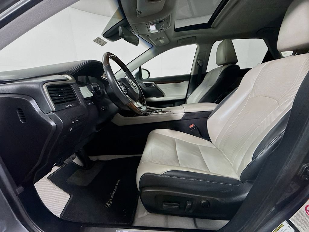 Used 2017 Nebula Gray Pearl Lexus Base image 21