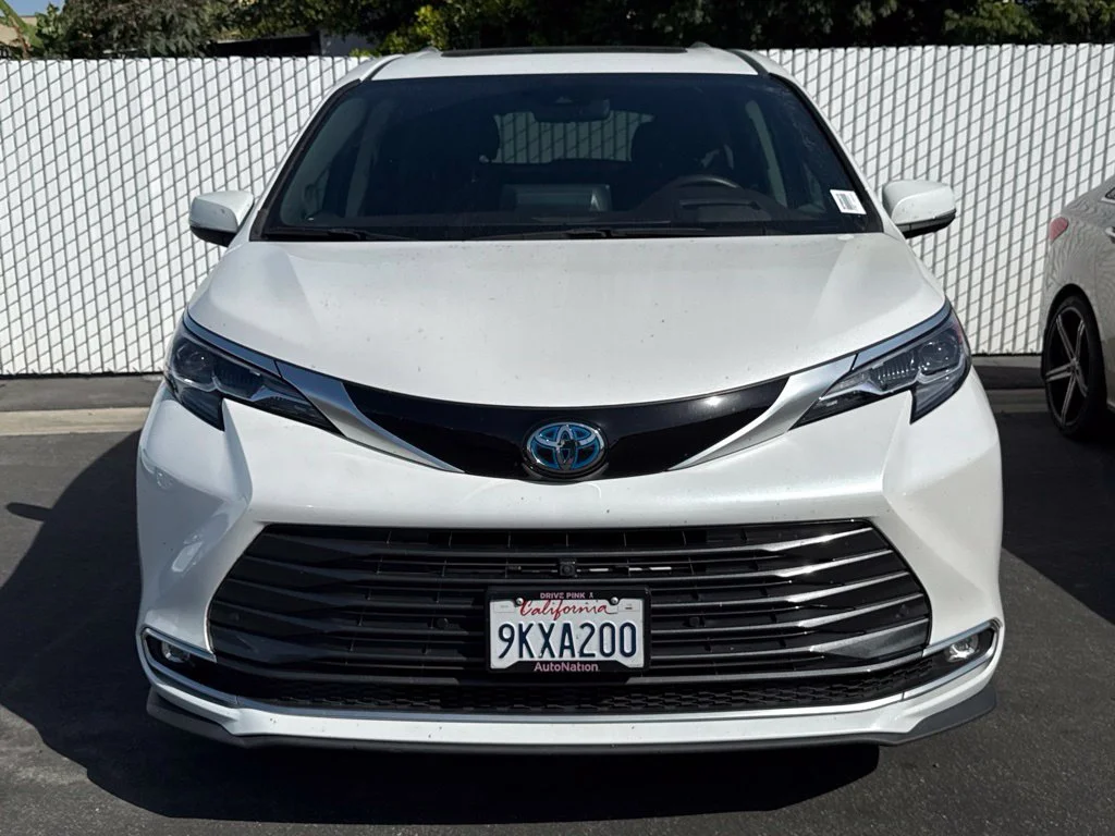 Certified Used 2024 Off-white Toyota Platinum image 2