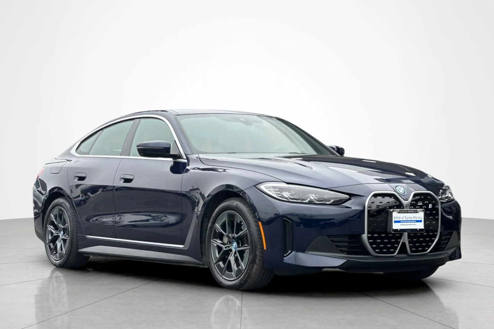 Used 2023 Tanzanite Blue II Metallic BMW eDrive35 image 7