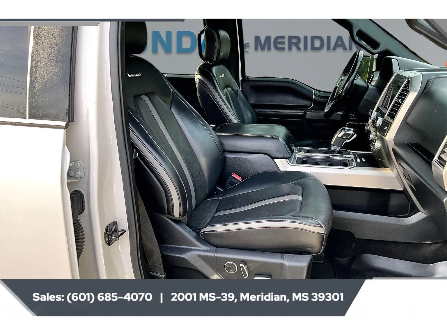 Used 2018 White Platinum Metallic Tri-Coat Ford Platinum image 6