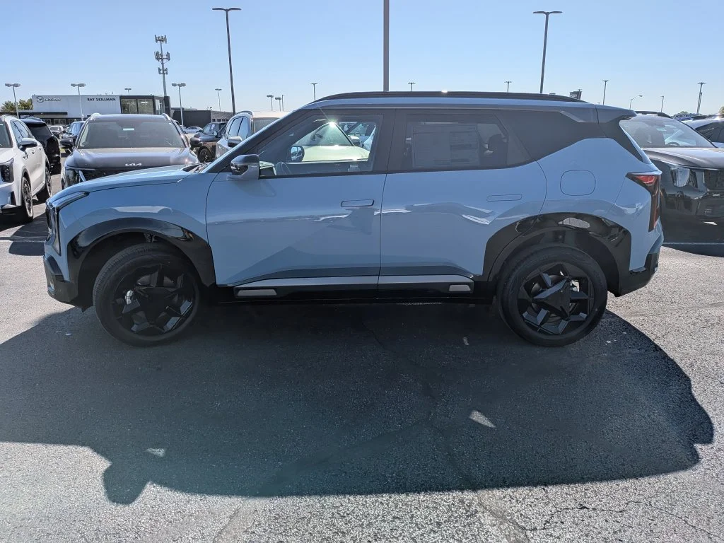 New 2027  Kia X-Line S image 31