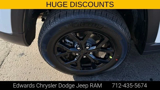 New 2026 White Jeep Laredo image 13