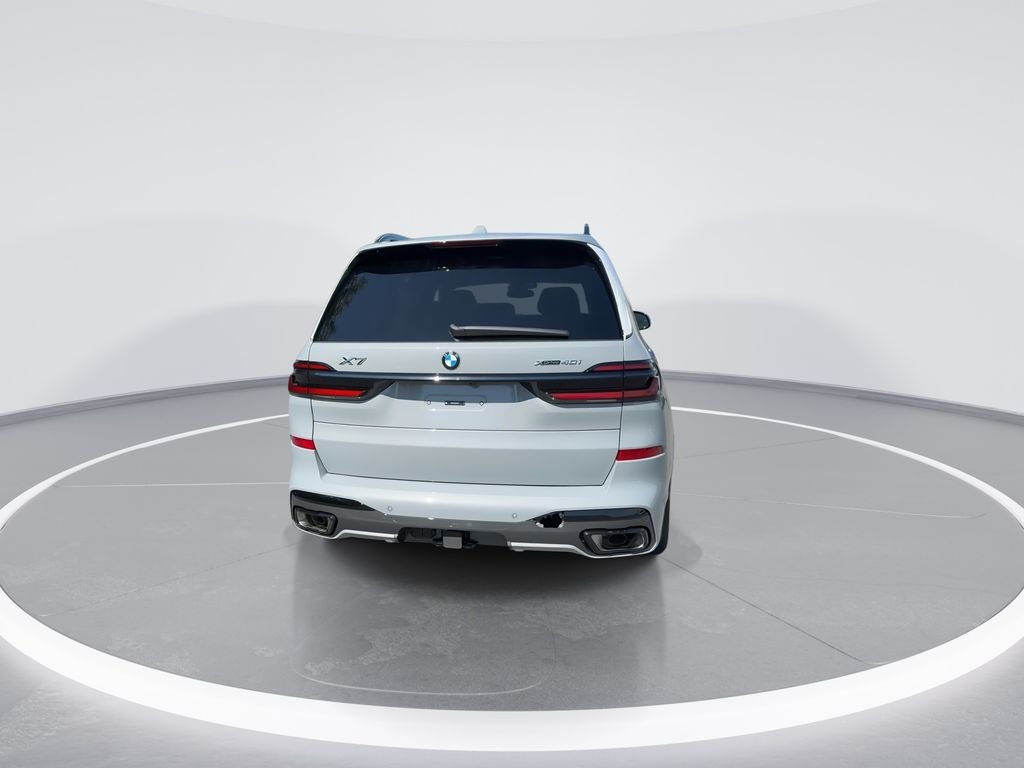 New 2027 Gray Metallic BMW xDrive40i image 7
