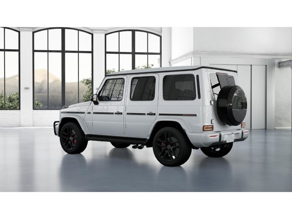 New 2027 MANUFAKTUR Moonlight White Metallic Mercedes-Benz AMG® G 63 SUV image 30