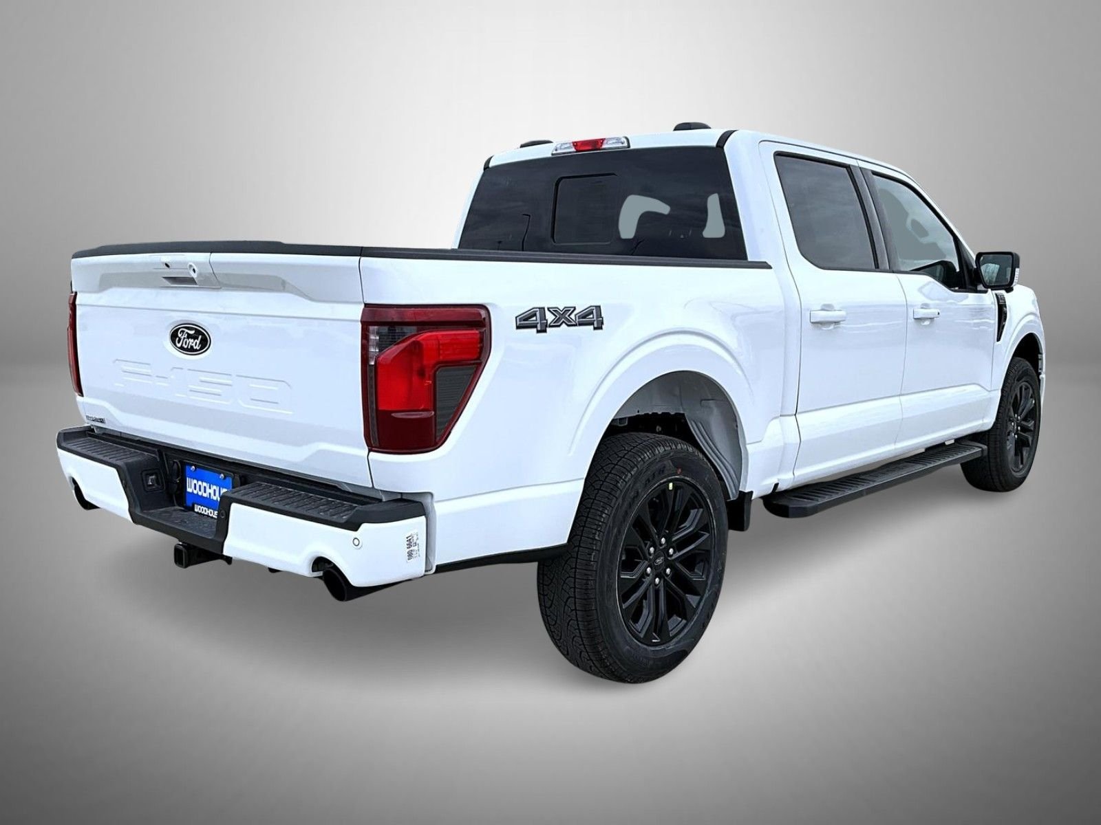 New 2026 Oxford White Ford XLT image 5