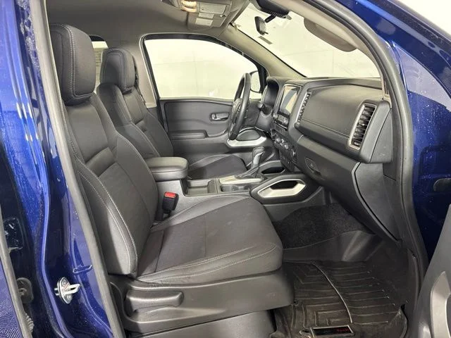 Used 2023 Deep Blue Pearl Nissan SV image 4