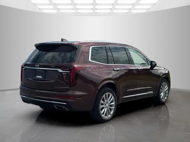 Certified Used 2022  Cadillac Premium Luxury image 7