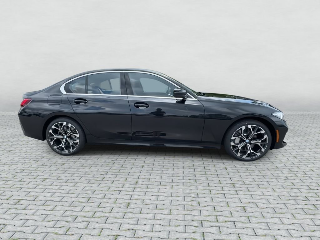 New 2026 Black Sapphire Metallic BMW 330i xDrive image 9