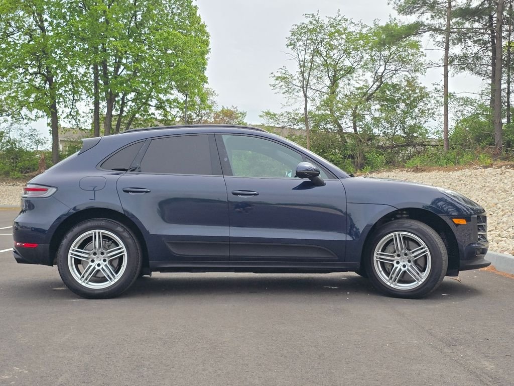 Used 2020  Porsche S image 31