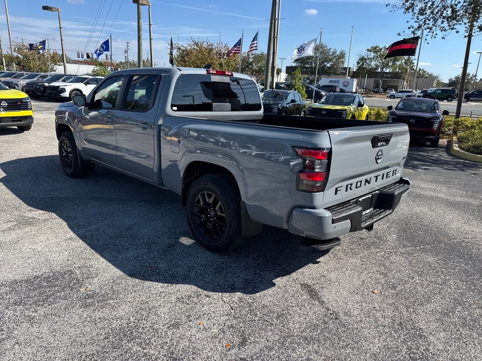 New 2026 Nissan Frontier SV 4D Crew Cab