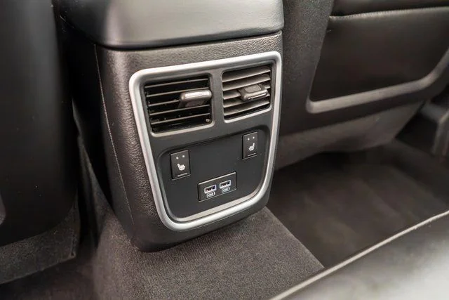 Used 2023 White Chrysler Touring image 14