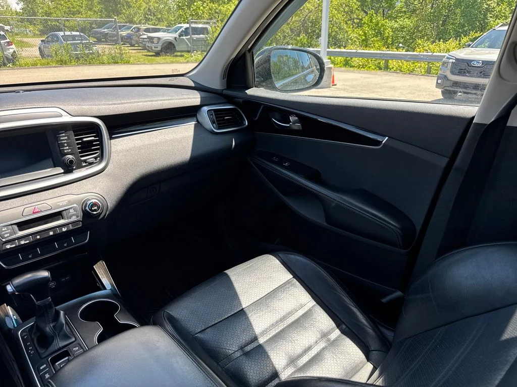 Used 2020 Gray Kia EX image 13