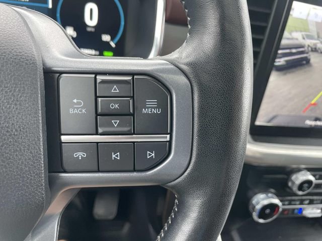 Used 2023 Oxford White Ford Lariat image 29
