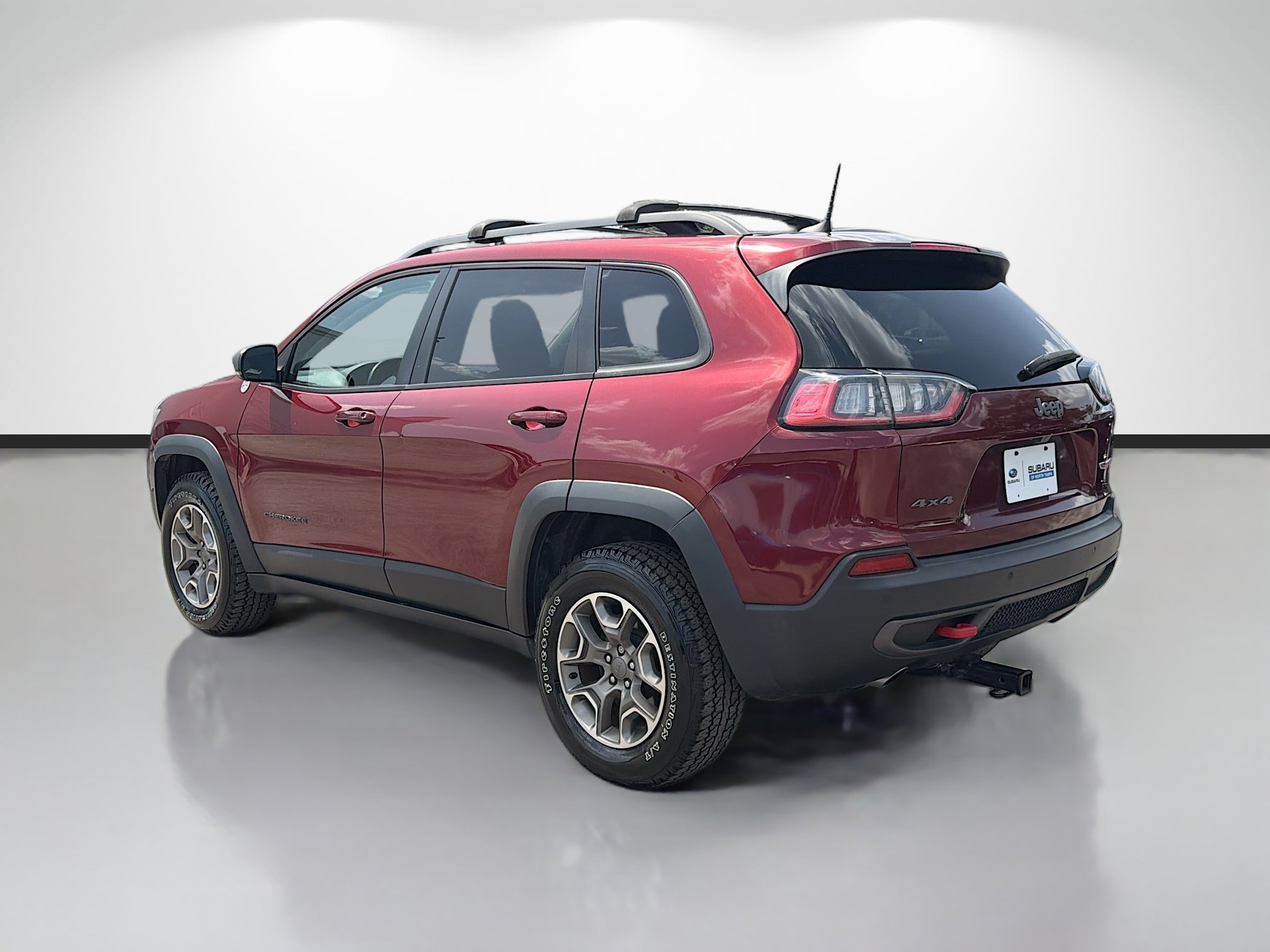 Used 2021 Velvet Red Pearlcoat Jeep Trailhawk image 5