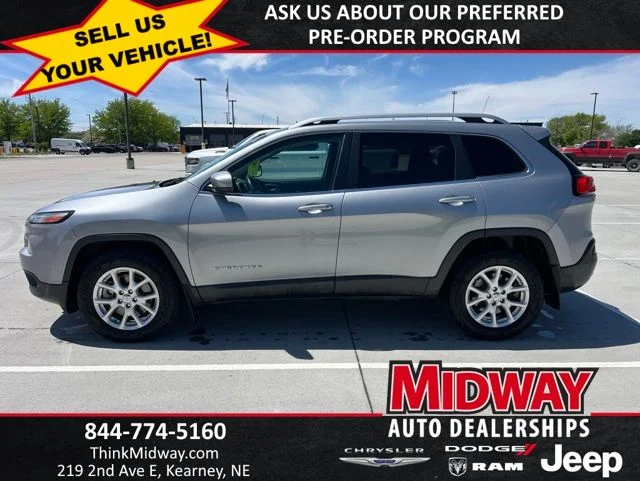 Used 2016 Jeep Cherokee Latitude with VIN 1C4PJMCB0GW226434 for sale in Kearney, NE