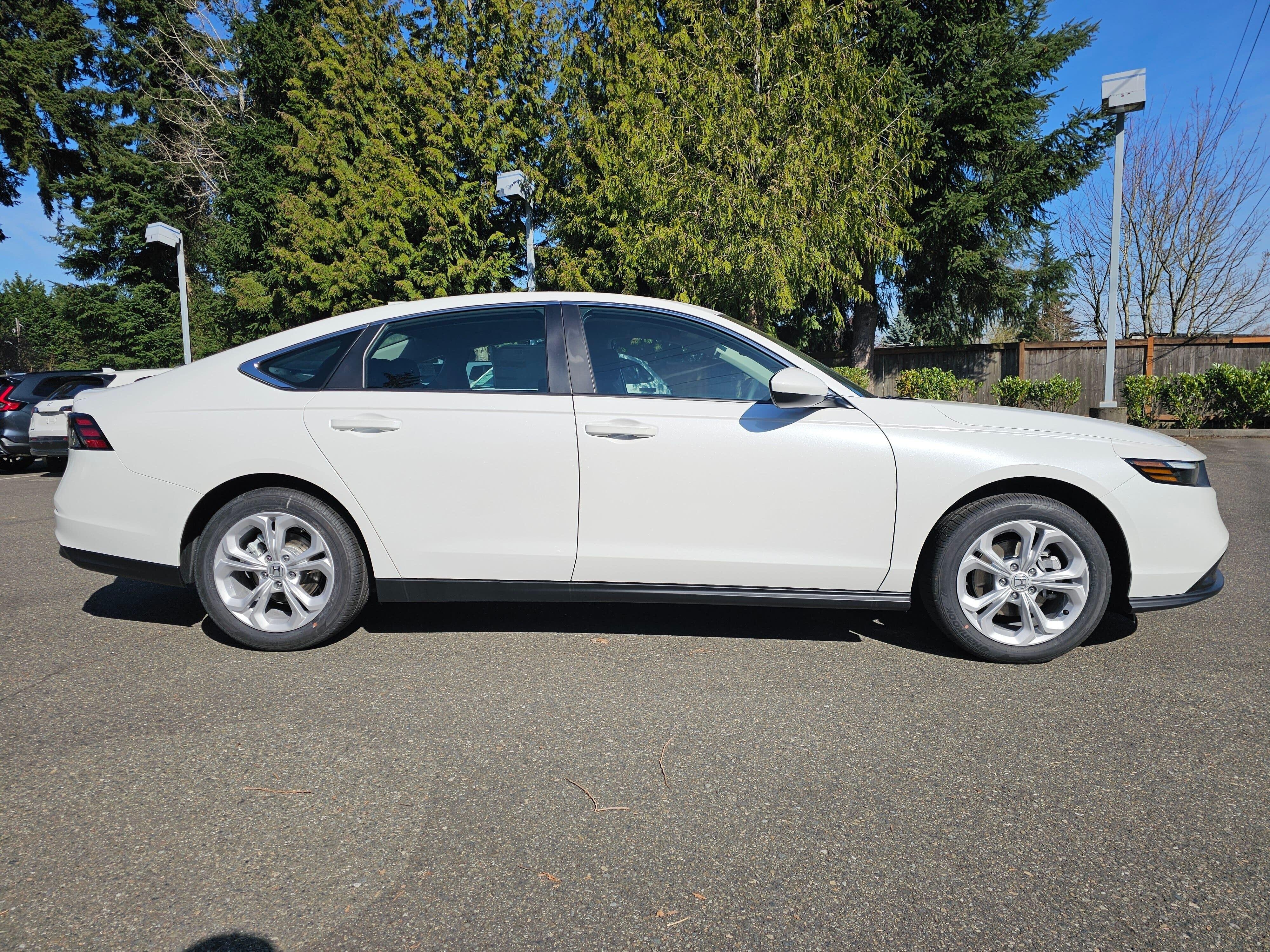 2026 Honda Accord LX - Photo 8