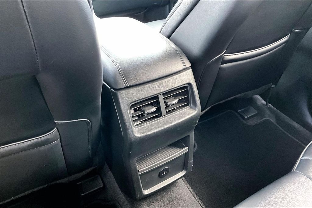 Used 2023 Gray Ford SEL image 34