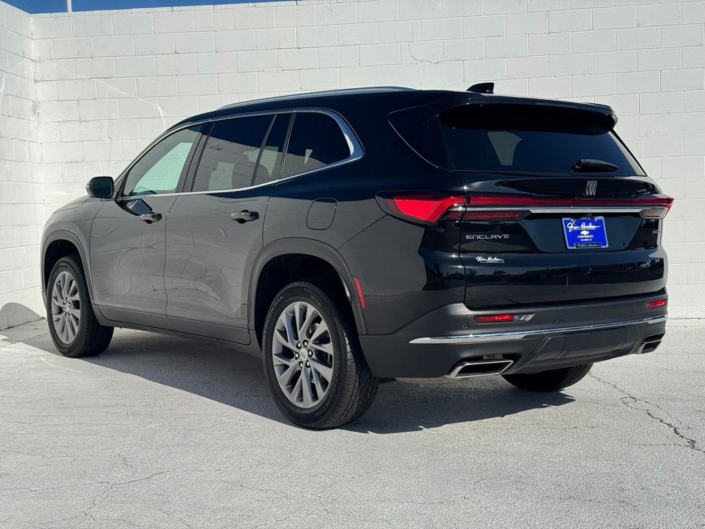 Used 2025 Black Buick Preferred image 10