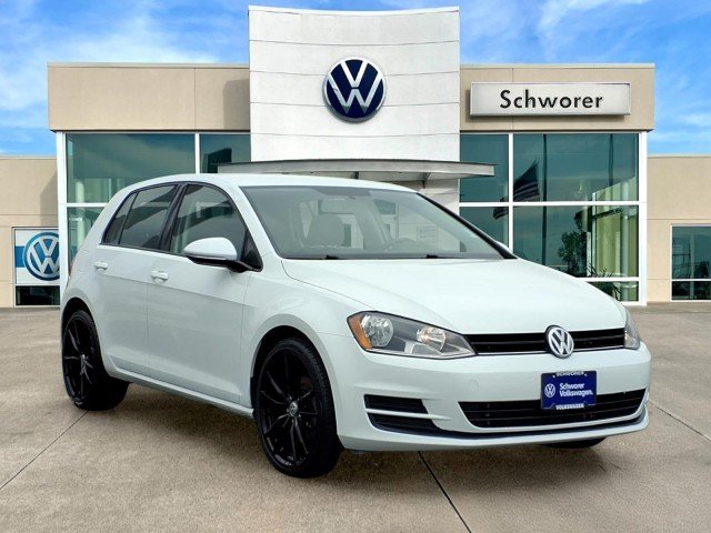 2015 Volkswagen Golf TDI S 4-door DSG's photo